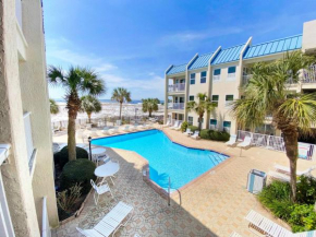 Poolside Villa 202 by Destin Getaways